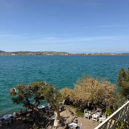 Akkoç Yalısı Ayvalık Ayvalı