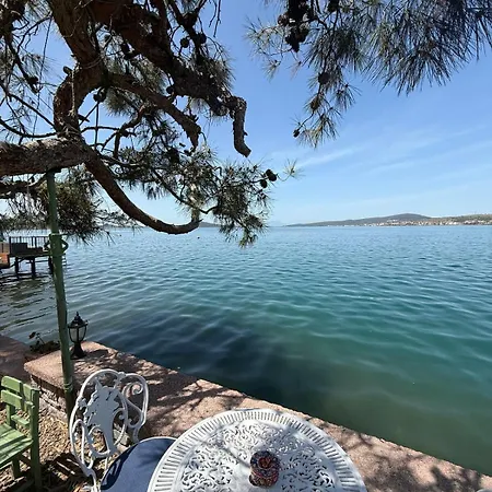 Villa Akkoç Yalısı Ayvalık Ayvalı