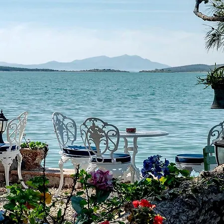 Akkoc Yalisi Villa