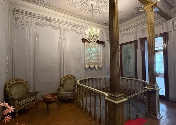 Private 2br In Historic Seafront Mansion W Balcony & Cunda View فيلة Ayvalı