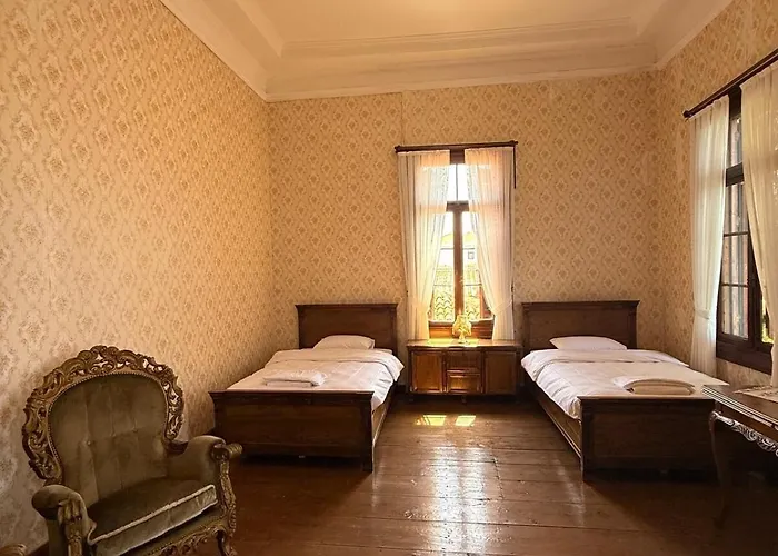 Private 2br In Historic Seafront Mansion W Balcony & Cunda View فيلة