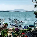 Akkoc Yalisi Villa