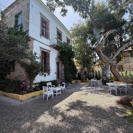Akkoç Yalısı Ayvalık Villa