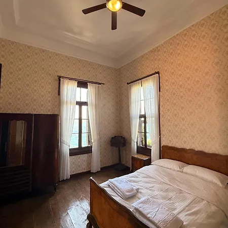 Akkoç Yalısı Ayvalık Villa Ayvalı